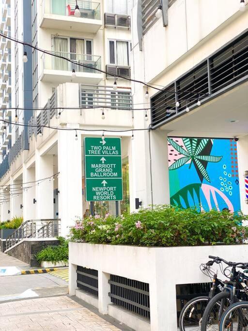 Lovely Unit With Free Wi-Fi & Netflix I Across Naia T3 Airport Манила Экстерьер фото