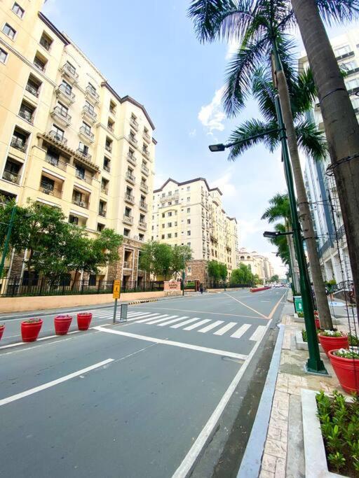 Lovely Unit With Free Wi-Fi & Netflix I Across Naia T3 Airport Манила Экстерьер фото